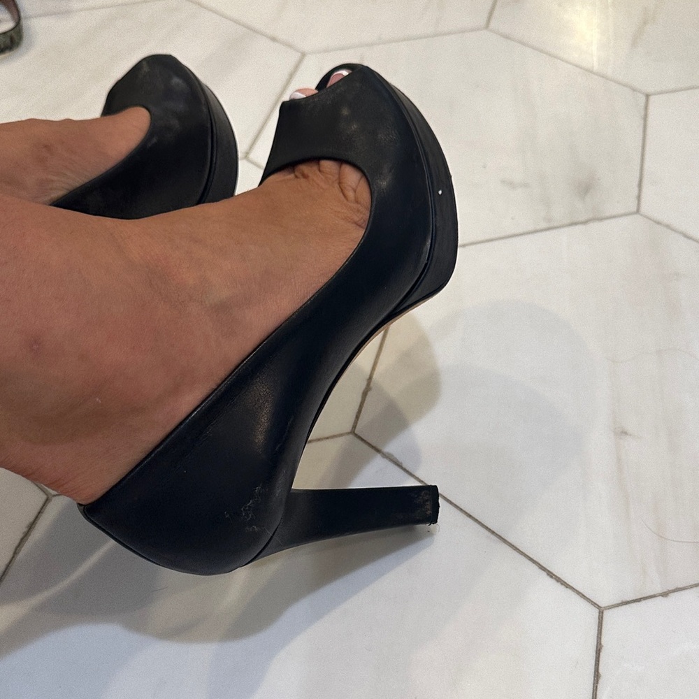Gucci Black Peep-Toe Heels